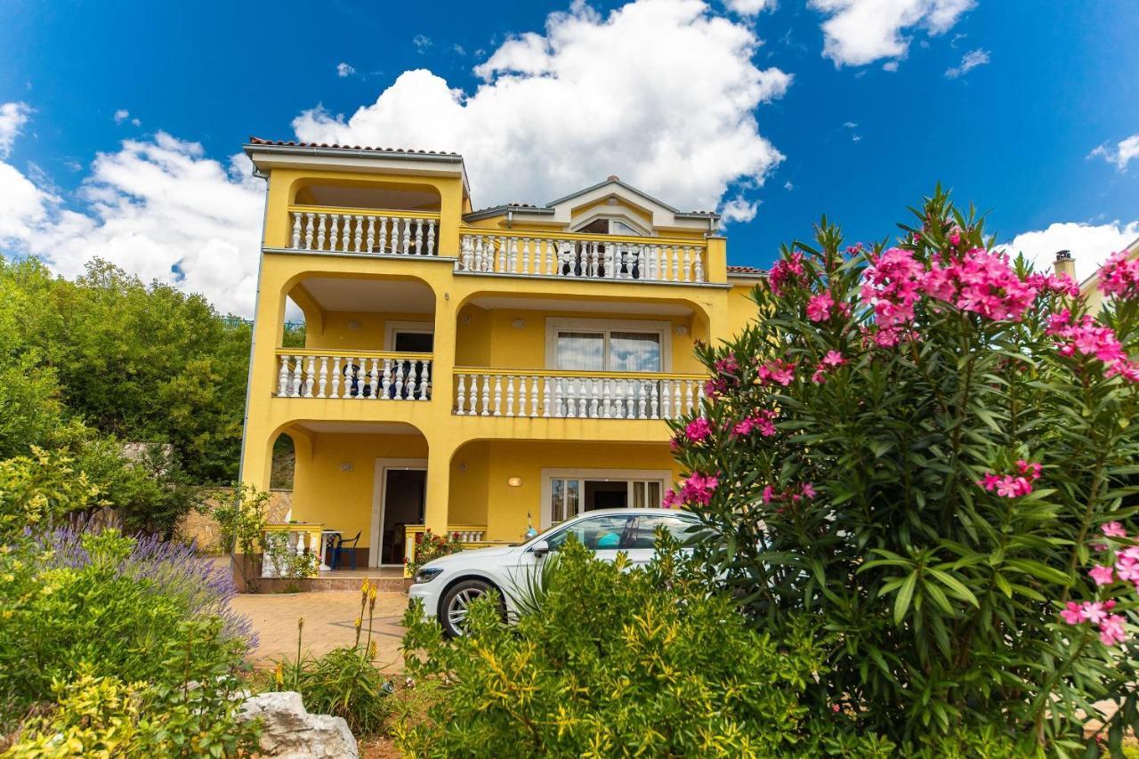 Apartments Artan Crikvenica Exterior foto