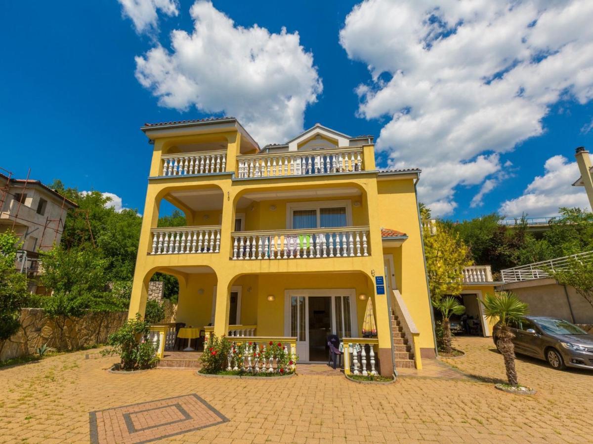 Apartments Artan Crikvenica Exterior foto